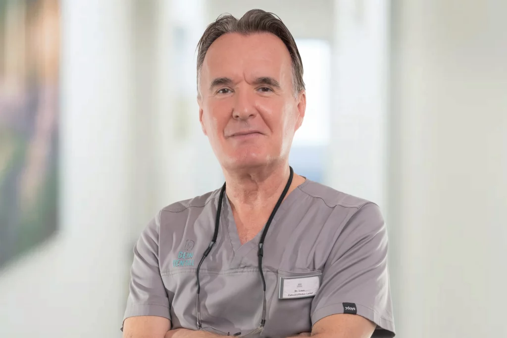 Dr./Univ. Sarajevo Thomas Laux – Zahnarzt bei DEIN DENTAL Augsburg